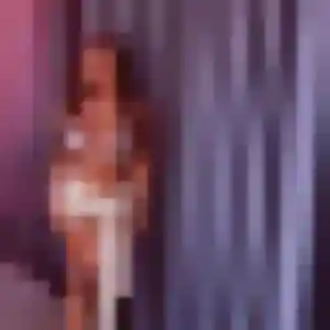 Celeste, 39 ans, en ligne à Vénissieux pour une rencontre coquine