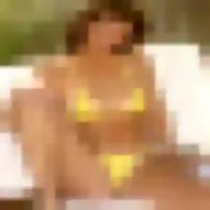 Hajar, fille de 25 ans cherche plan cul à Verneuil d'Avre et d'Iton