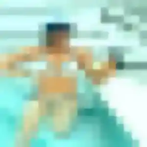 Jade de Vienne, 20 ans - plan cul discret