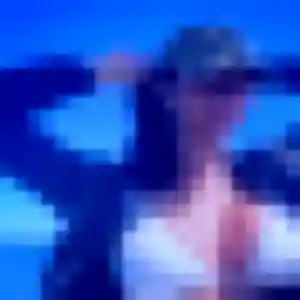 Perrine (23 ans) à Vienne attend une rencontre ce soir