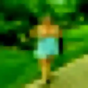 plan cul à Ville-d'Avray : photo de Anne-Marie, 20 ans - sans engagement