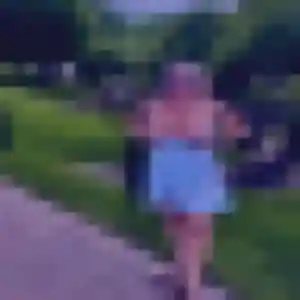 Marie-Laure, 22 ans, connectée à Villemur-sur-Tarn pour un plan cul