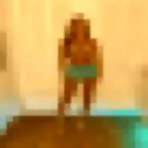 Rejoins Rachida, 29 ans à Villenave-d'Ornon en privé