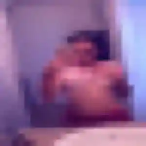 Contacte Marie-Cecile, 25 ans à Villeneuve-sur-Yonne gratuitement