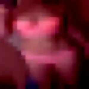 Photo de Domitille à Vizille (37 ans) - plan cul discret